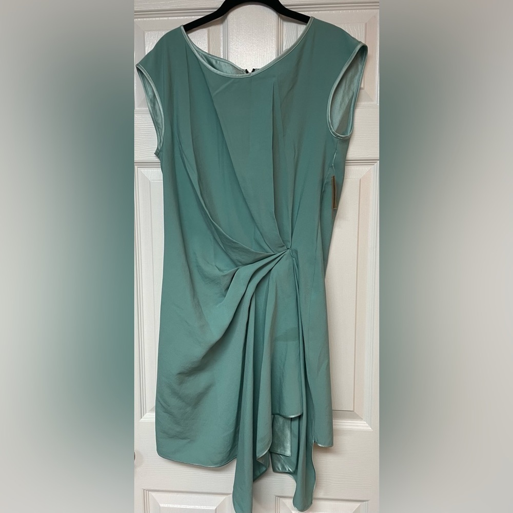 NWOT Rachael Roy Sleeveless Dress in light sage green Size L feminine flirty - Picture 2 of 7